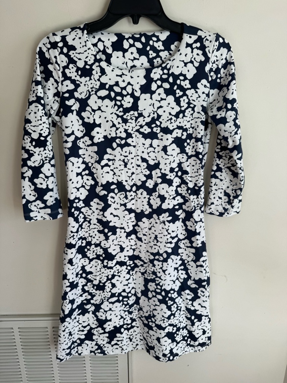 MAHI GOLD Navy and White Floral long Sleeve Dress size XS
